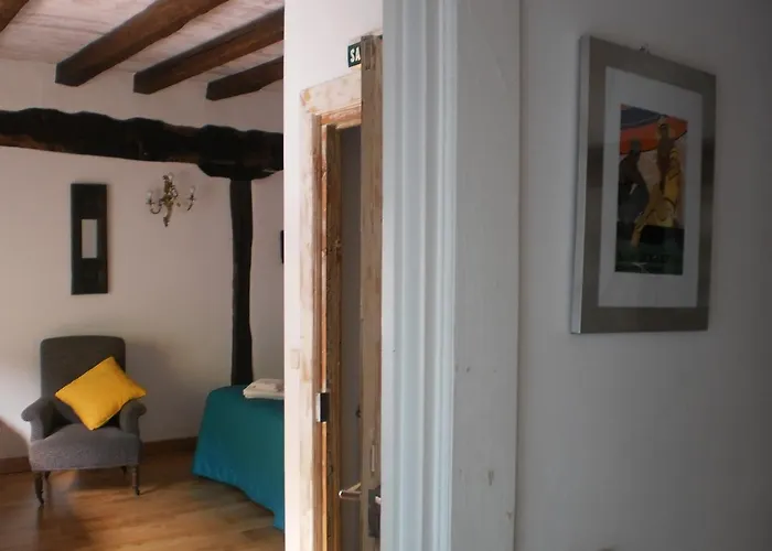 Larraenea Bed And Breakfast