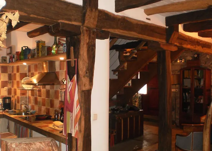 Larraenea Bed And Breakfast